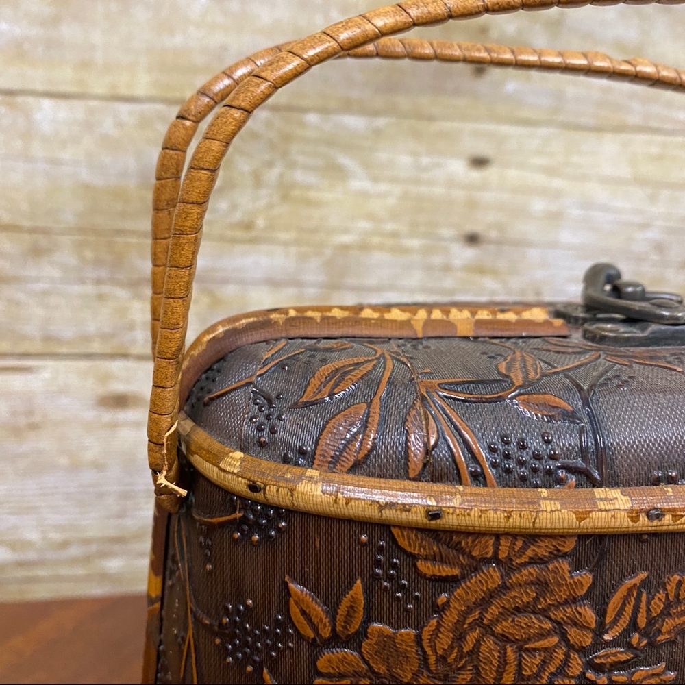 Wood purse box bag tooled floral Asian inspired small - Picture 7 of 16